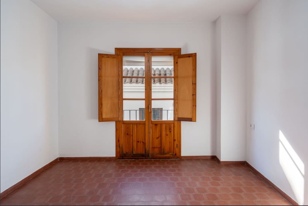 5 camera da letto Casa in vendita in Estepona - 699.000 € (Rif: 9711088)