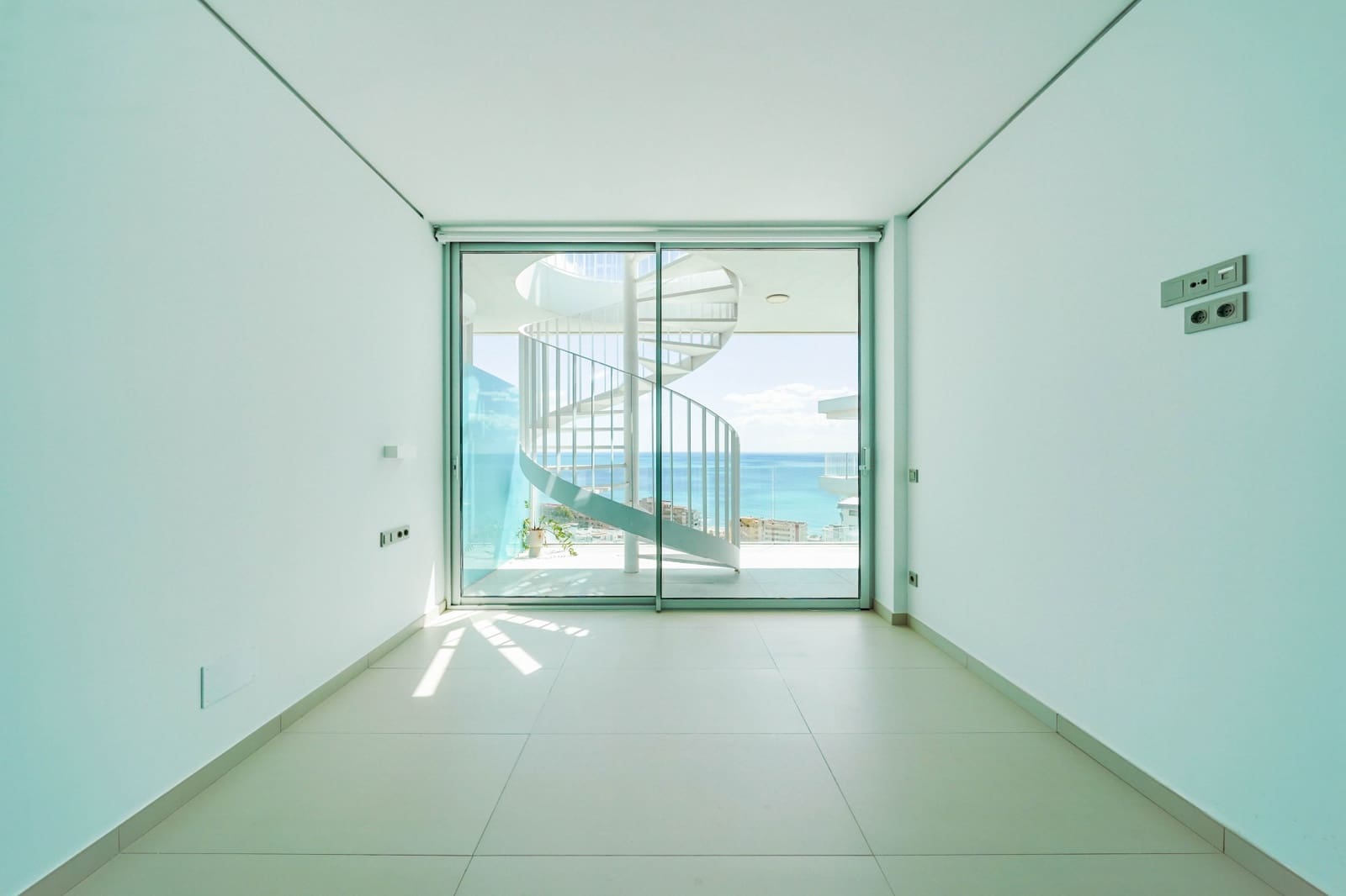 2 quarto Penthouse para venda em Fuengirola com piscina garagem - 775 000 € (Ref: 9726343)