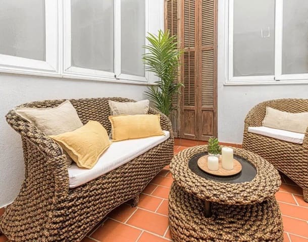 1 slaapkamer Appartement te koop in Centro Historico, Málaga stad - € 415.000 (Ref: 9730181)