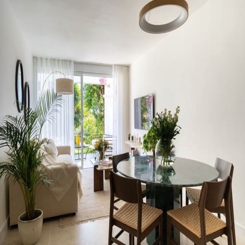 3 soverom Leilighet til salgs i Marbella med svømmebasseng garasje - € 645 000 (Ref: 9744081)