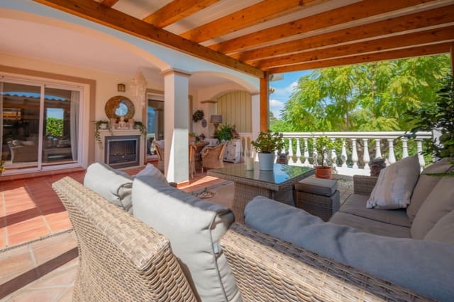 3 slaapkamer Villa te koop in Coín met zwembad garage - € 585.000 (Ref: 9745239)