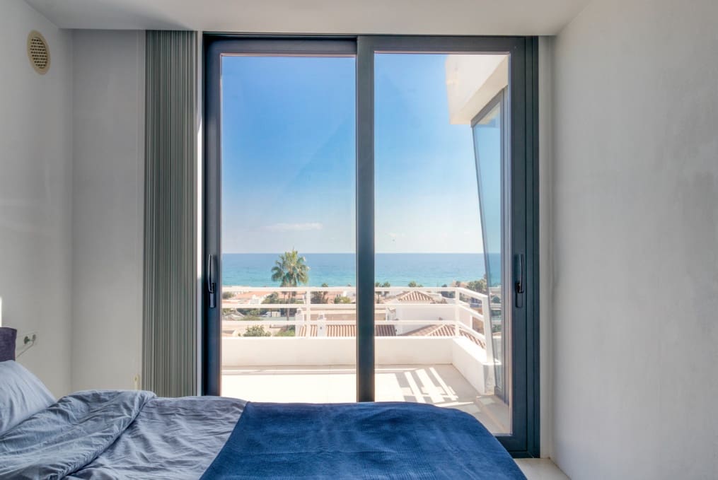 Chalet de 4 habitaciones en Mijas Costa en venta con piscina garaje - 2.395.000 € (Ref: 9745240)