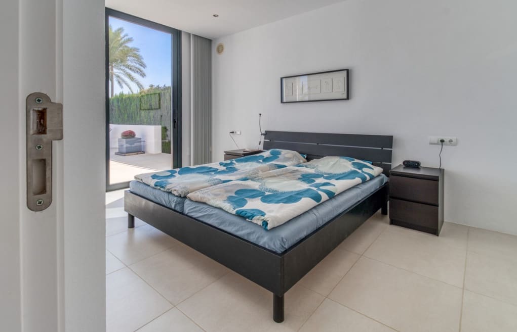 Chalet de 4 habitaciones en Mijas Costa en venta con piscina garaje - 2.395.000 € (Ref: 9745240)