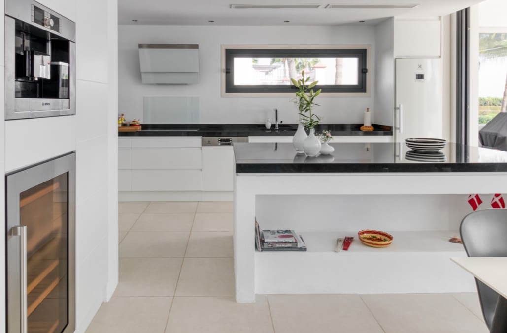 Chalet de 4 habitaciones en Mijas Costa en venta con piscina garaje - 2.395.000 € (Ref: 9745240)