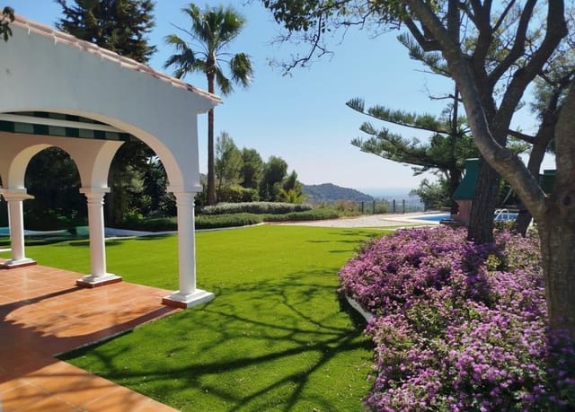 2 Zimmer Villa zu verkaufen in Marbella mit Pool Garage - 650.000 € (Ref: 9745241)