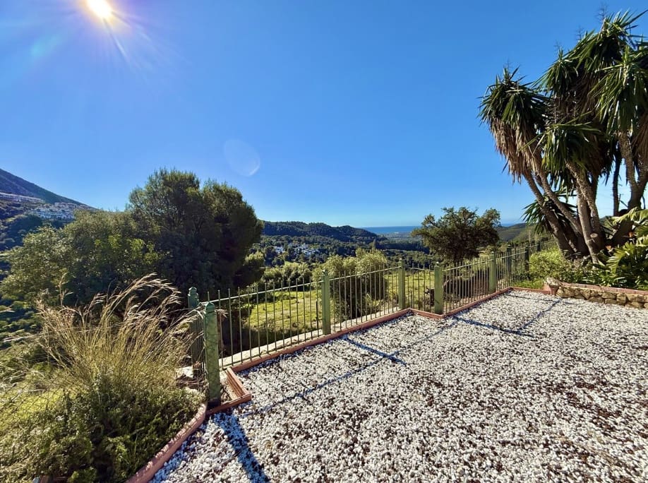 2 soverom Villa til salgs i Marbella med svømmebasseng garasje - € 650 000 (Ref: 9745241)