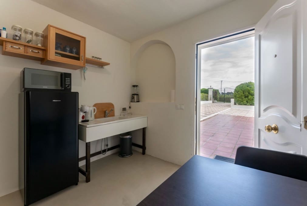 4 bedroom Villa for sale in Alhaurin el Grande with pool garage - € 595,000 (Ref: 9745243)