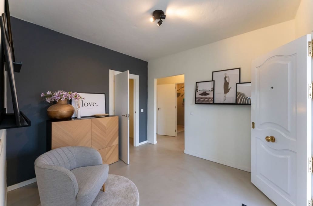 4 bedroom Villa for sale in Alhaurin el Grande with pool garage - € 595,000 (Ref: 9745243)