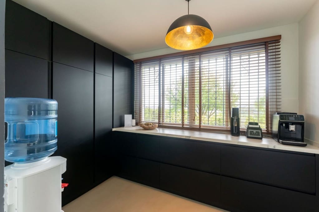 4 bedroom Villa for sale in Alhaurin el Grande with pool garage - € 595,000 (Ref: 9745243)