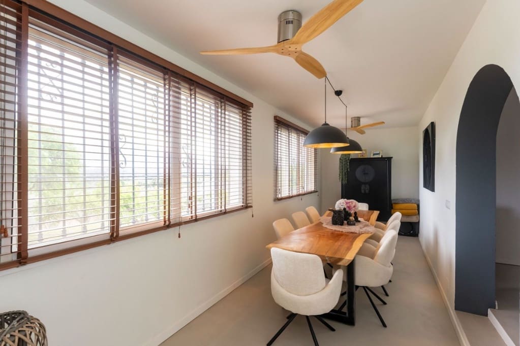 4 bedroom Villa for sale in Alhaurin el Grande with pool garage - € 595,000 (Ref: 9745243)