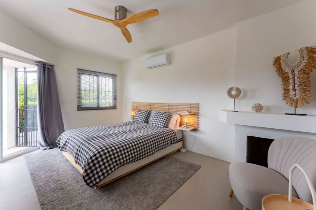 4 bedroom Villa for sale in Alhaurin el Grande with pool garage - € 595,000 (Ref: 9745243)