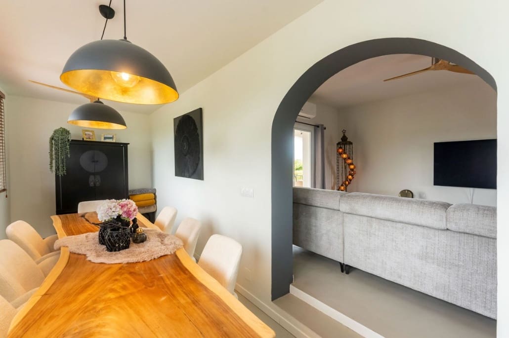 4 bedroom Villa for sale in Alhaurin el Grande with pool garage - € 595,000 (Ref: 9745243)