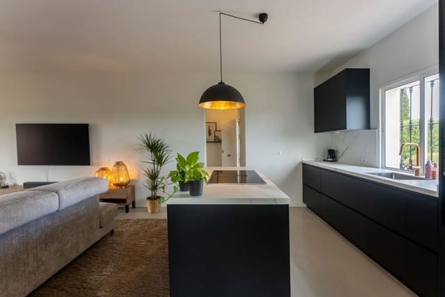 4 soverom Villa til salgs i Alhaurín el Grande med svømmebasseng garasje - € 595 000 (Ref: 9745243)