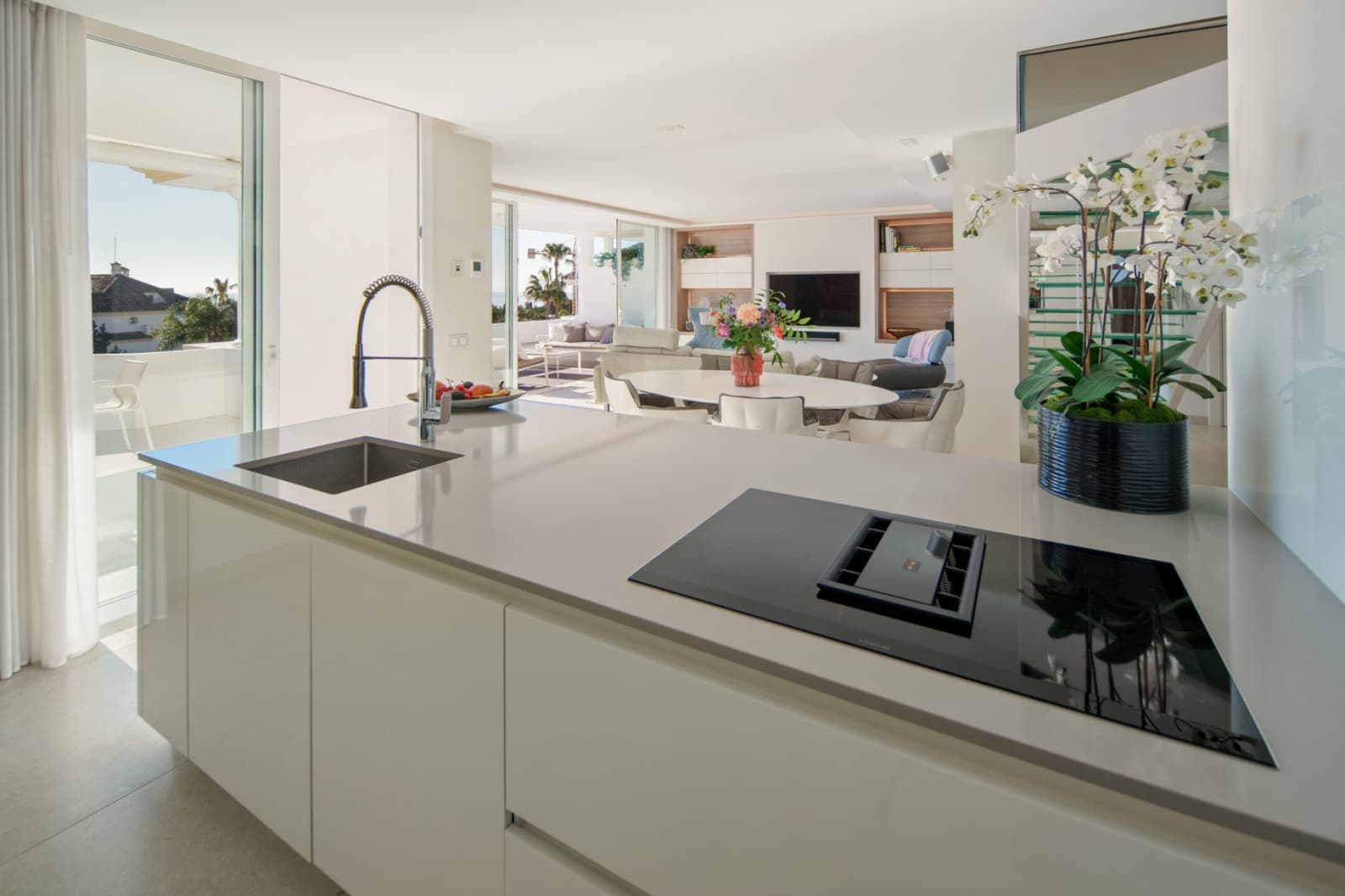 Ático de 3 habitaciones en Golden Mile en venta con piscina - 2.495.000 € (Ref: 9747715)