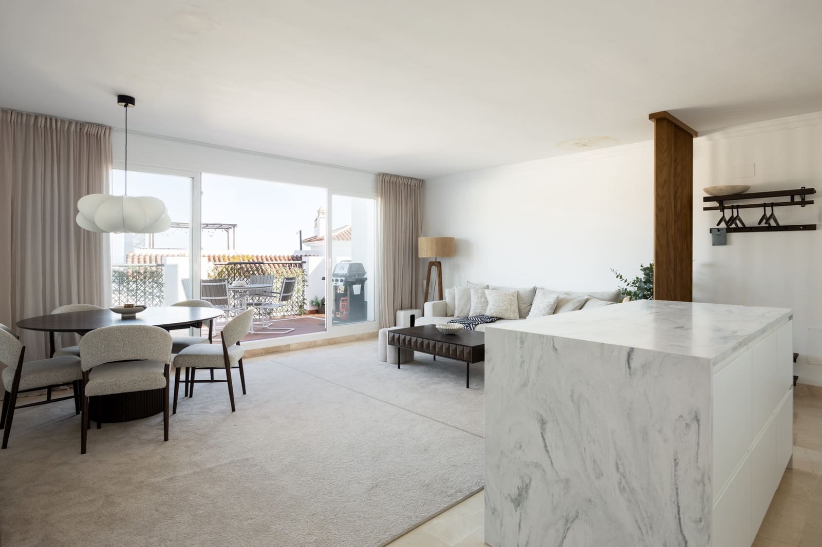 3 slaapkamer Penthouse te koop in El Paraiso met garage - € 750.000 (Ref: 9763542)