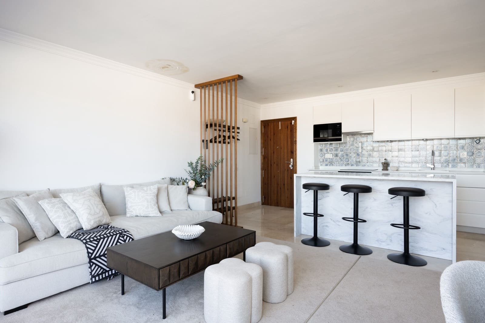 3 slaapkamer Penthouse te koop in El Paraiso met garage - € 750.000 (Ref: 9763542)