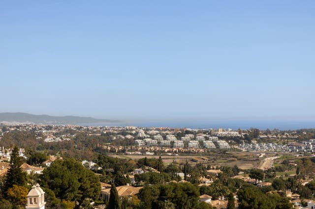 3 sovrum Takvåning till salu i El Paraiso, Estepona med garage - 750 000 € (Ref: 9763542)