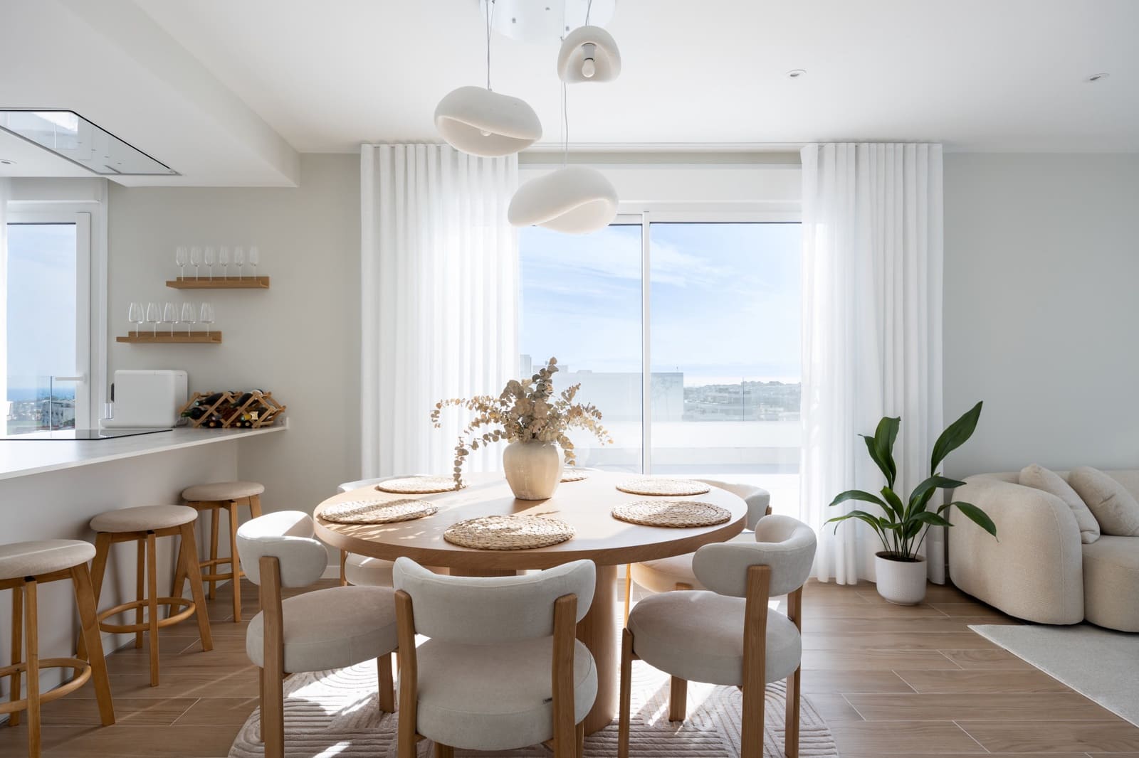 4 Zimmer Penthouse zu verkaufen in Marbella mit Pool Garage - 995.000 € (Ref: 9763543)