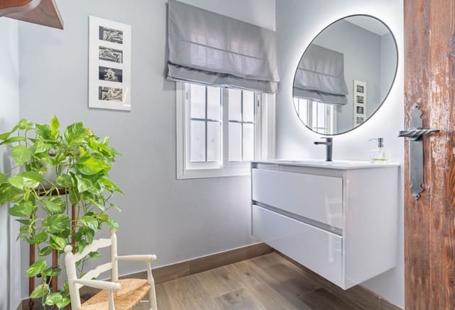 3 slaapkamer Villa te koop in Mijas met zwembad - € 950.000 (Ref: 9763546)