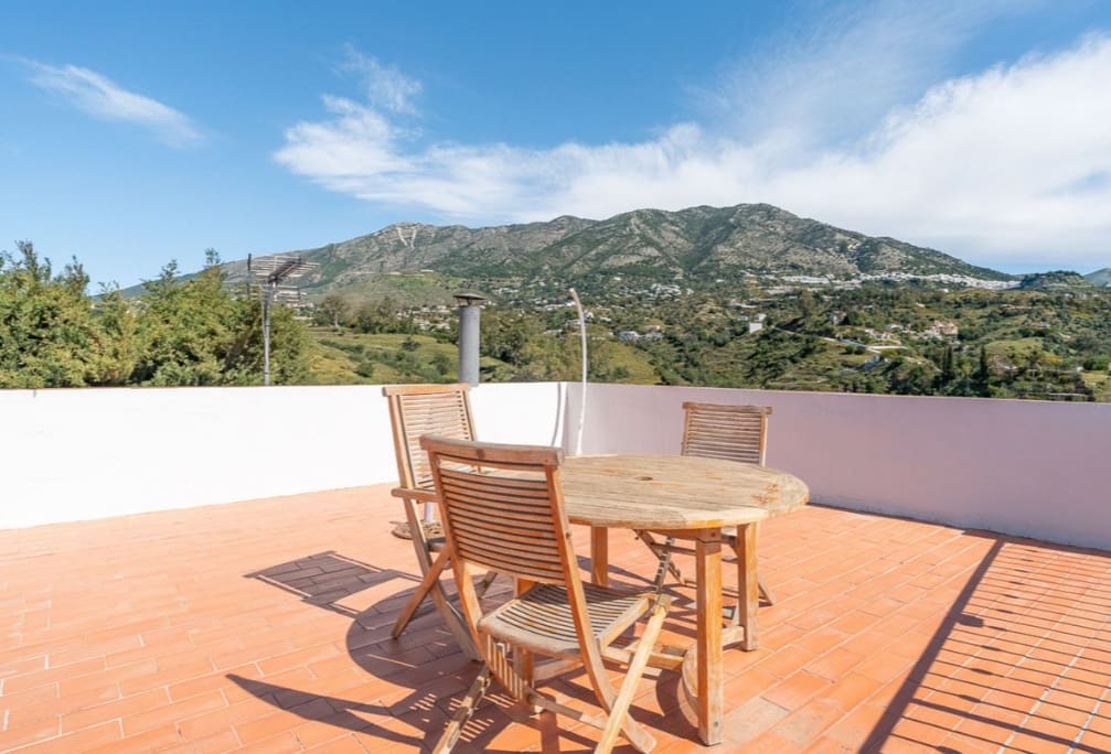 3 camera da letto Villa in vendita in Mijas con piscina - 1.250.000 € (Rif: 9763546)