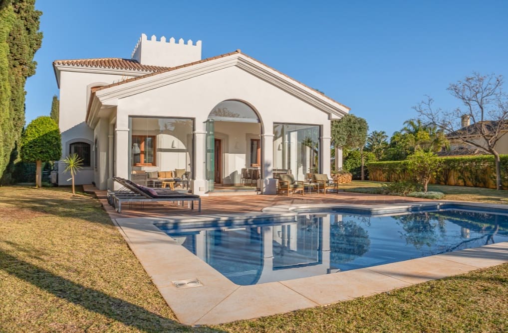4 camera da letto Villa in vendita in Marbella con piscina garage - 2.350.000 € (Rif: 9763548)