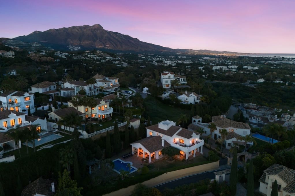 4 camera da letto Villa in vendita in Marbella con piscina garage - 2.350.000 € (Rif: 9763548)