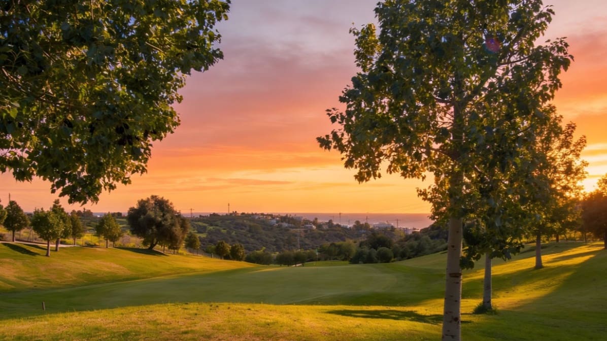 3 quarto Moradia para venda em Estepona com piscina garagem - 1 520 000 € (Ref: 9763549)