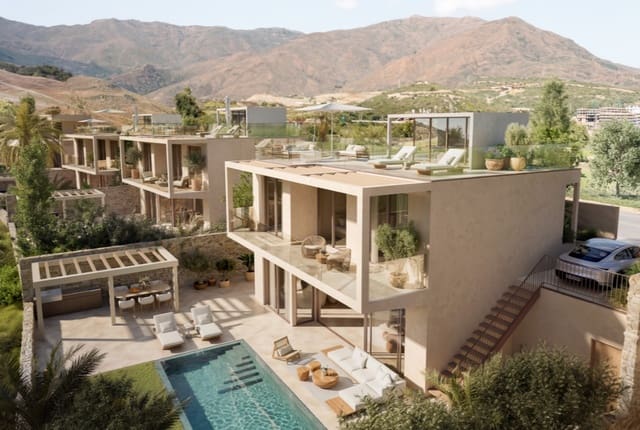 3 soverom Villa til salgs i Estepona med svømmebasseng garasje - € 1 520 000 (Ref: 9763549)