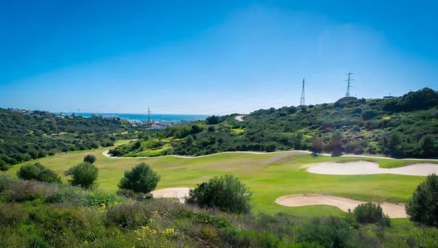 3 soverom Villa til salgs i Estepona med svømmebasseng garasje - € 1 520 000 (Ref: 9763549)