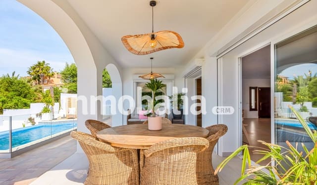 3 chambre Villa/Maison à vendre à Mijas Costa, Mijas avec piscine garage - 1 320 000 € (Ref: 9763550)