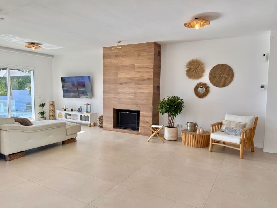 3 chambre Villa/Maison à vendre à Mijas Costa avec piscine garage - 1 320 000 € (Ref: 9763550)