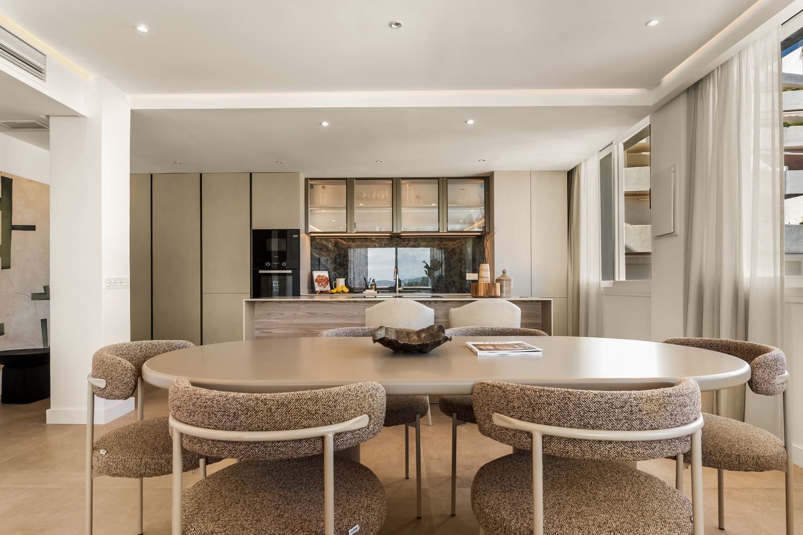 2 sovrum Lägenhet till salu i Marbella med pool garage - 690 000 € (Ref: 9763551)