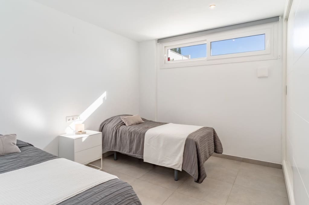 Chalet de 5 habitaciones en Fuengirola en venta con piscina garaje - 1.380.000 € (Ref: 9770355)