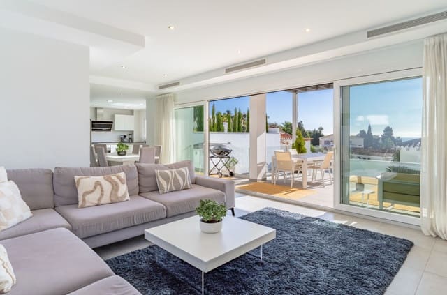 Chalet de 5 habitaciones en Fuengirola en venta con piscina garaje - 1.380.000 € (Ref: 9770355)