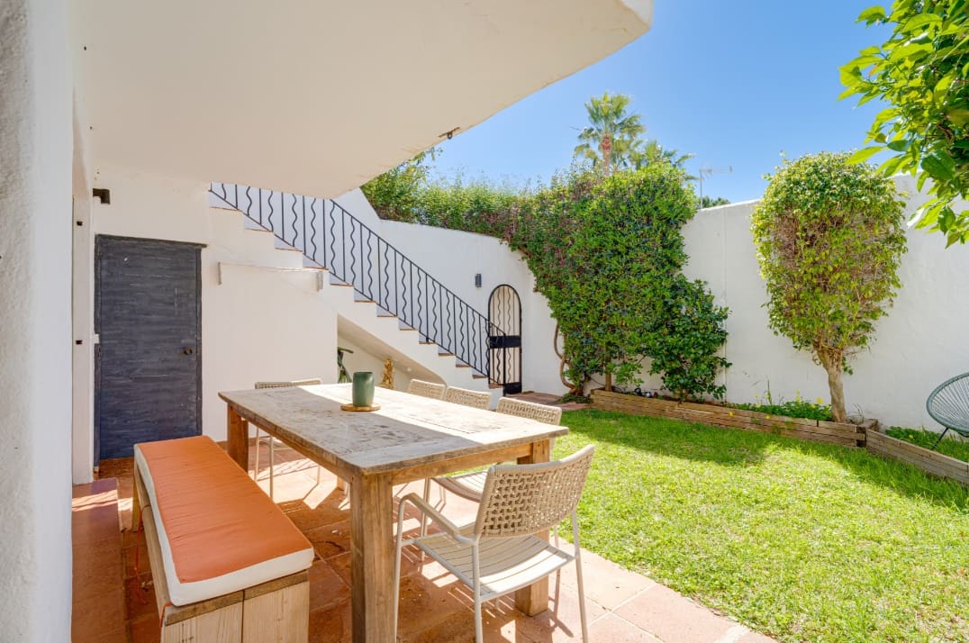 3 sypialnia Dom na sprzedaż w Marbella z basenem garażem - 549 000 € (Ref: 9780261)
