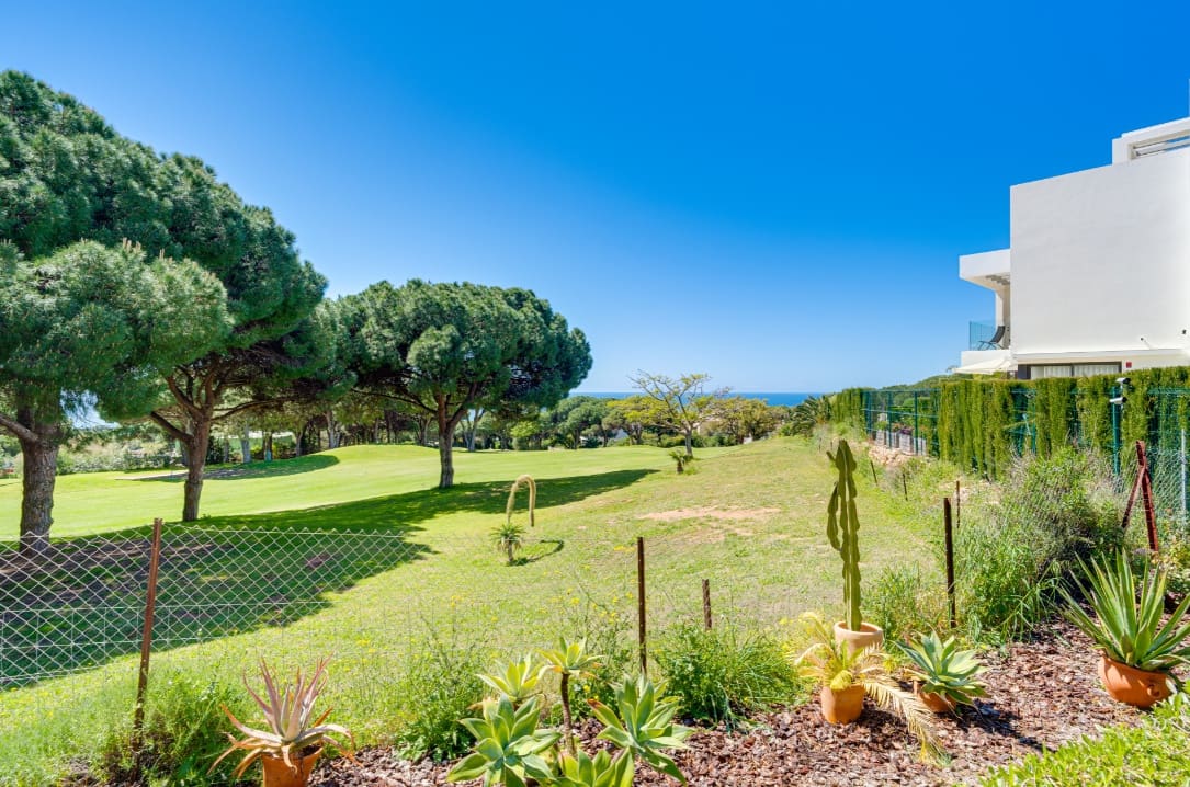 3 sypialnia Dom na sprzedaż w Marbella z basenem garażem - 549 000 € (Ref: 9780261)