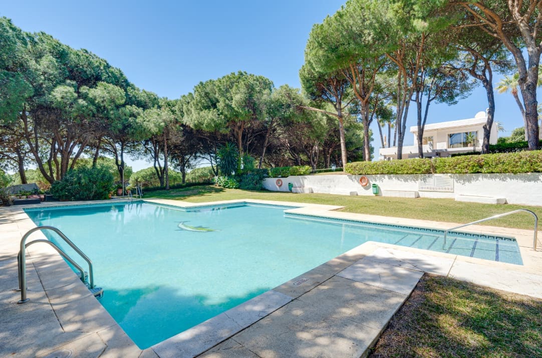3 sypialnia Dom na sprzedaż w Marbella z basenem garażem - 549 000 € (Ref: 9780261)