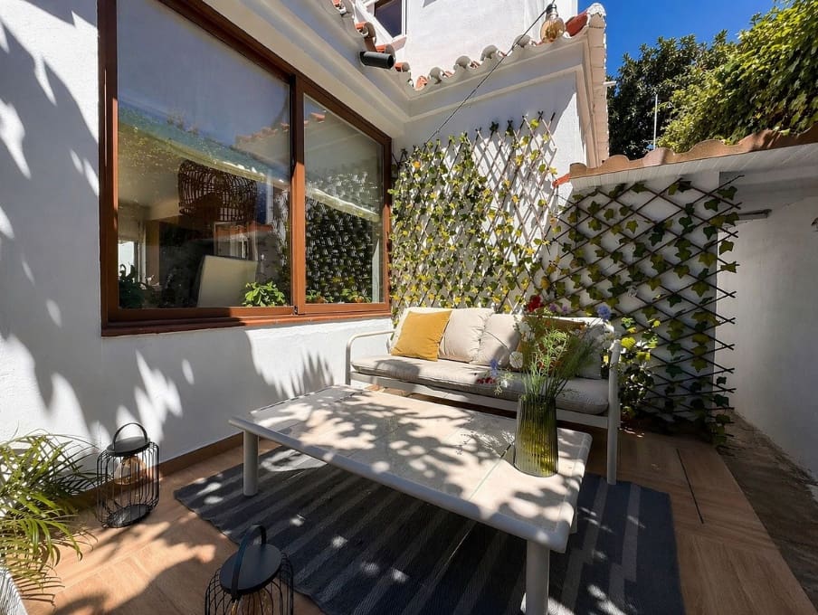 3 soverom Villa til salgs i Manilva med svømmebasseng garasje - € 430 000 (Ref: 9780262)