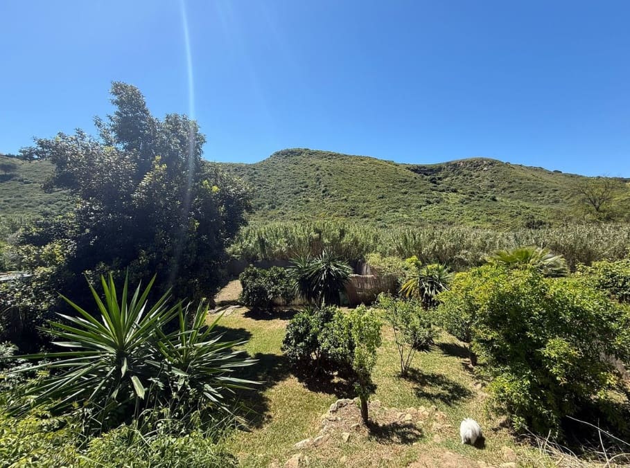 3 soverom Villa til salgs i Manilva med svømmebasseng garasje - € 430 000 (Ref: 9780262)