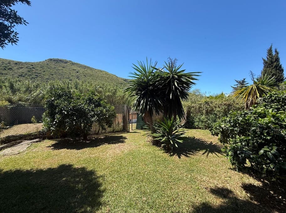 3 soverom Villa til salgs i Manilva med svømmebasseng garasje - € 430 000 (Ref: 9780262)