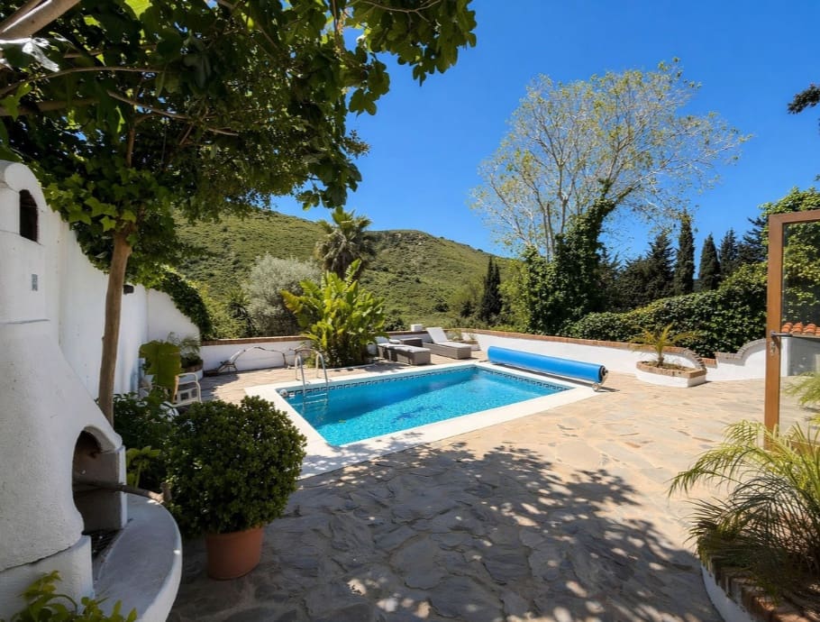 3 quarto Moradia para venda em Manilva com piscina garagem - 430 000 € (Ref: 9780262)