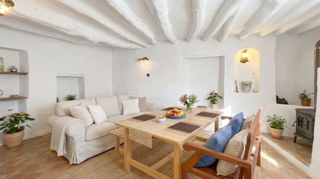 9 slaapkamer Villa te koop in Archidona met zwembad garage - € 780.000 (Ref: 9780264)