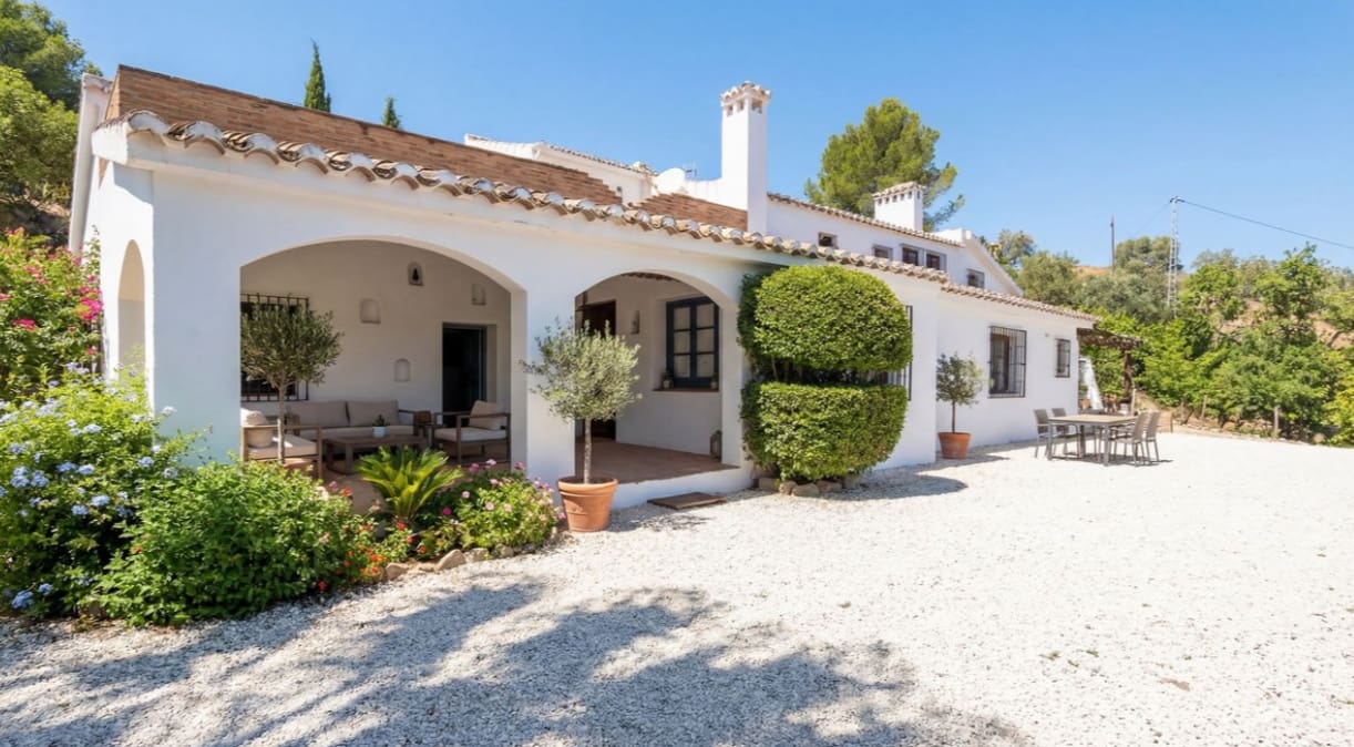 9 sovrum Villa till salu i Archidona med pool garage - 780 000 € (Ref: 9780264)