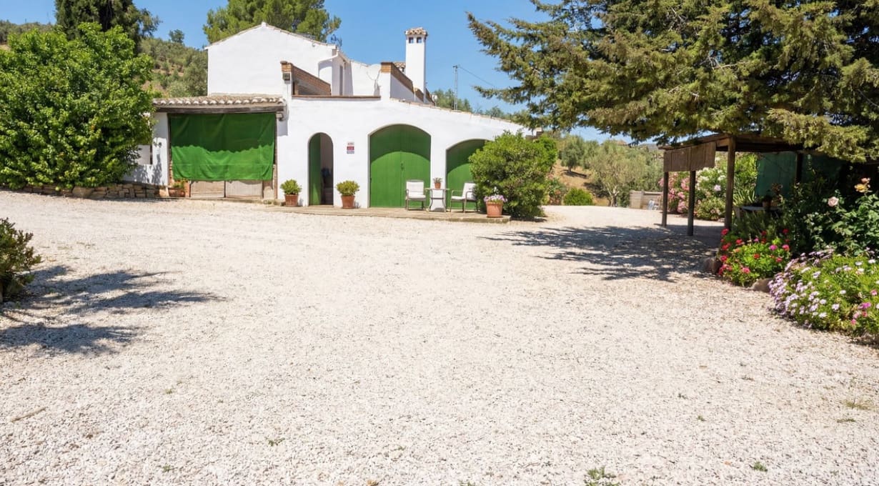 9 sovrum Villa till salu i Archidona med pool garage - 780 000 € (Ref: 9780264)