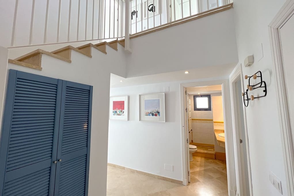 3 chambre Villa/Maison Semi-Mitoyenne à vendre à La Alcaidesa avec piscine garage - 875 000 € (Ref: 9788204)