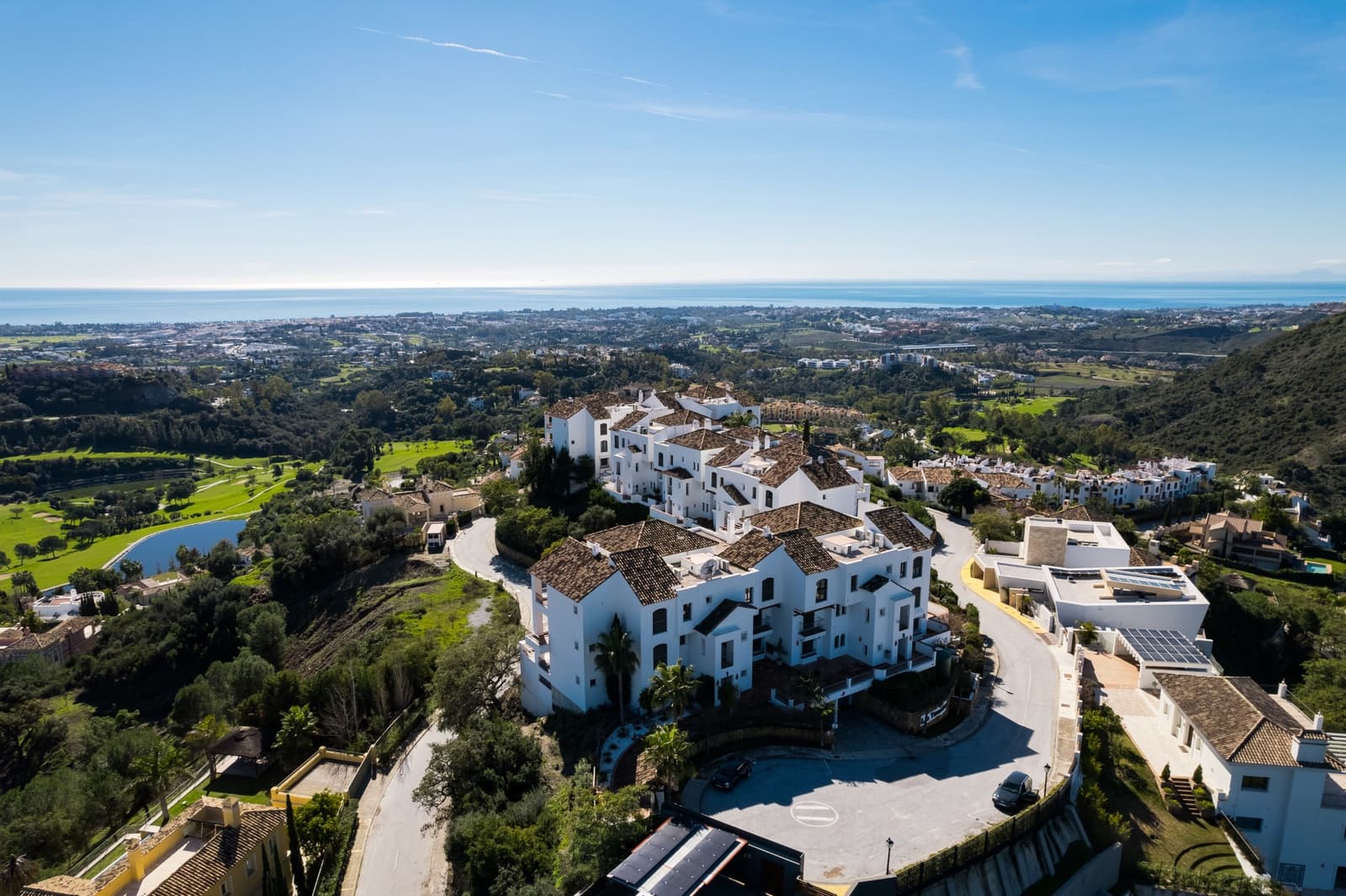 3 makuuhuone Huoneisto myytävänä paikassa Marbella mukana uima-altaan 
autotalli - 695 000 € (Ref: 9800563)