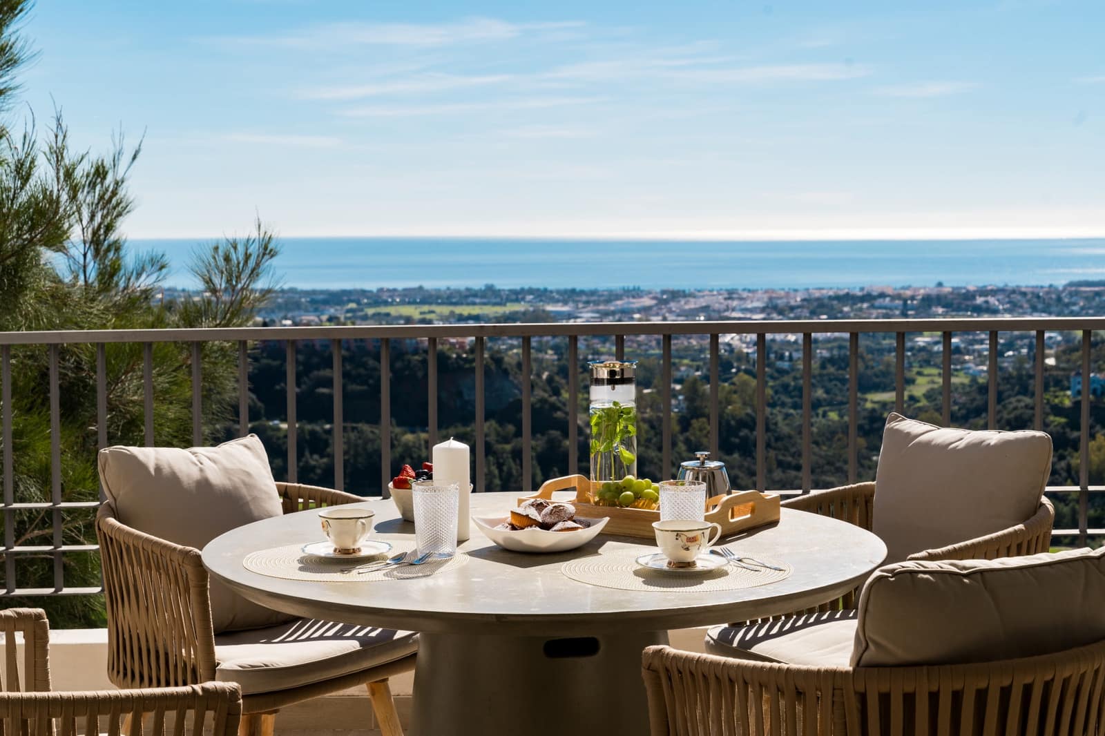 3 makuuhuone Huoneisto myytävänä paikassa Marbella mukana uima-altaan 
autotalli - 695 000 € (Ref: 9800563)