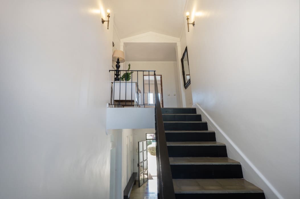 4 bedroom Villa for sale in Archidona with pool garage - € 519,000 (Ref: 9801274)