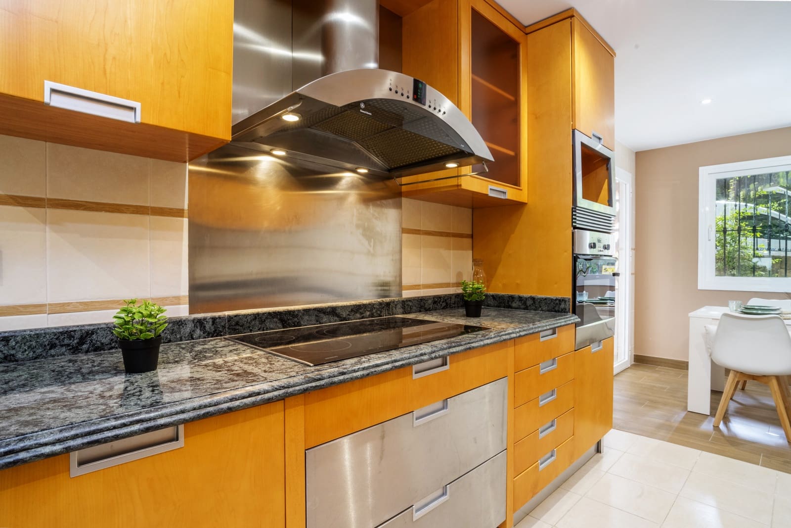 3 Zimmer Apartment zu verkaufen in Golden Mile mit Pool Garage - 925.000 € (Ref: 9801275)