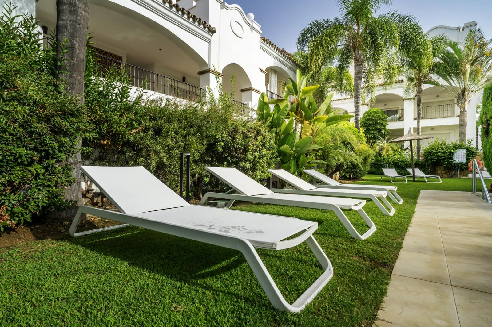 3 Zimmer Apartment zu verkaufen in Golden Mile mit Pool Garage - 925.000 € (Ref: 9801275)